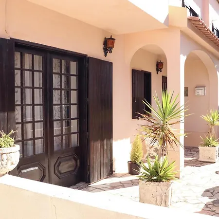 Casa Beta Pensión Peniche